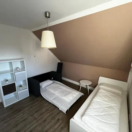 Hochwertiges Haus Mit Garten Mit Guter Anbindung Вилла Берлин