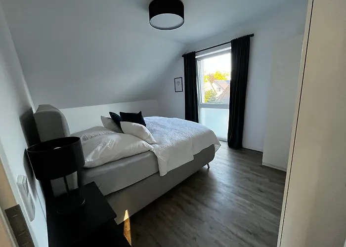 ヴィラ Hochwertiges Haus Mit Garten Mit Guter Anbindung ベルリン