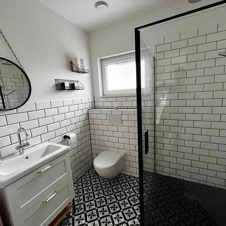 Villa Hochwertiges Haus Mit Garten Mit Guter Anbindung