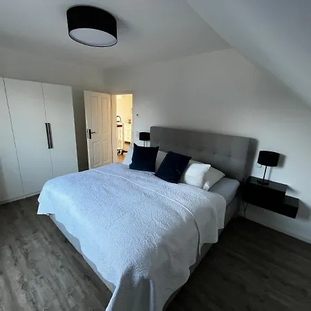 Hochwertiges Haus Mit Garten Mit Guter Anbindung * Berlín