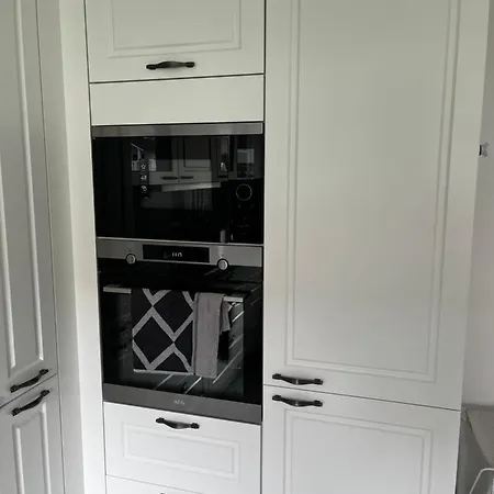 Hochwertiges Haus Mit Garten Mit Guter Anbindung *